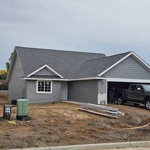 Vinyl Siding and Aluminum Soffit and Facia